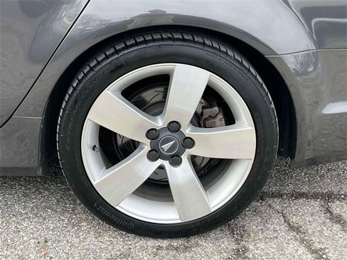 Used 2009 Pontiac G8 GT w/ Premium Package image 8