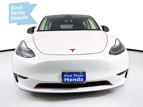 Used 2023 Tesla Model Y Long Range image 2