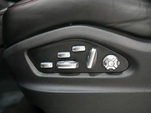 Used 2021 Porsche Cayenne GTS image 22