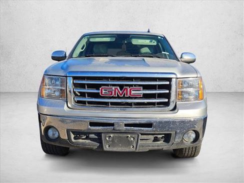 Used 2013 GMC Sierra 1500 SLE image 2