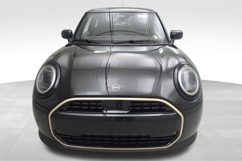 New 2027 MINI Cooper 2-Door Hardtop FWD image 3