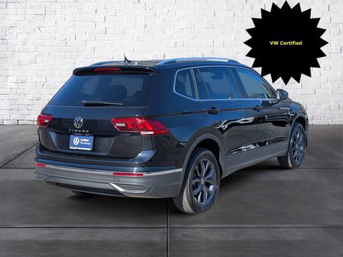 Certified 2023 Volkswagen Tiguan SE image 7