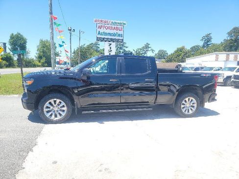 Used 2024 Chevrolet Silverado 1500 Custom AWD/4WD image 4