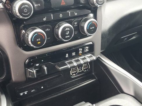 Used 2019 RAM 1500 Big Horn RWD image 26