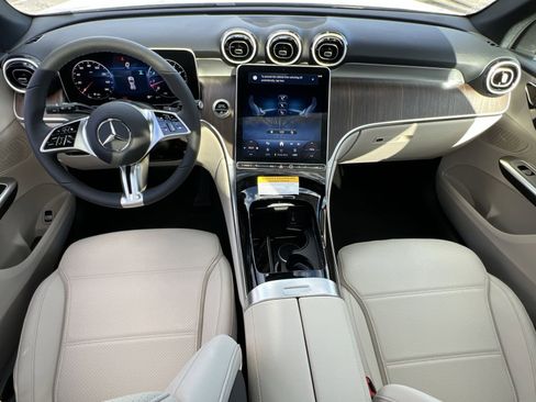 New 2026 Mercedes-Benz GLC 300 4MATIC image 21