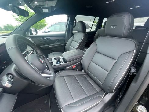 New 2026 Buick Enclave Sport Touring w/ Power Package FWD image 19