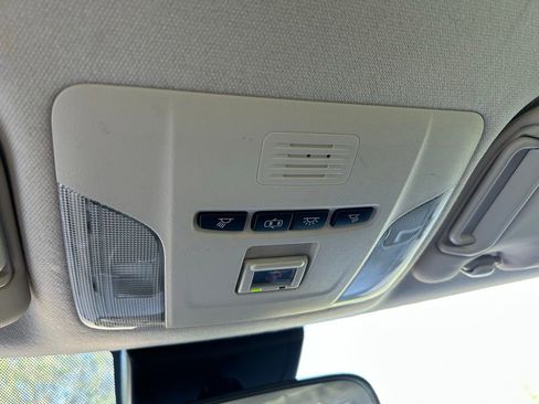 Used 2022 Toyota Corolla LE image 27