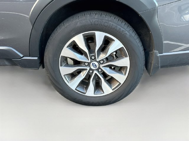 Certified 2025 Subaru Outback Limited AWD/4WD image 34
