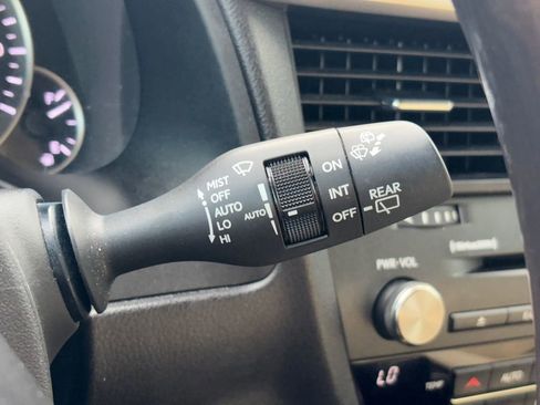 Used 2021 Lexus RX 350 AWD w/ Luxury Package image 16