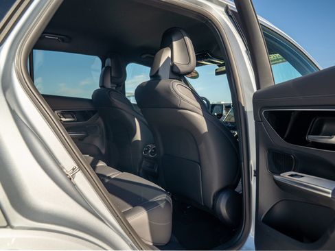 Certified 2025 Mercedes-Benz GLC 350e 4MATIC image 27