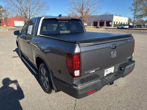 Used 2020 Honda Ridgeline RTL-E image 3