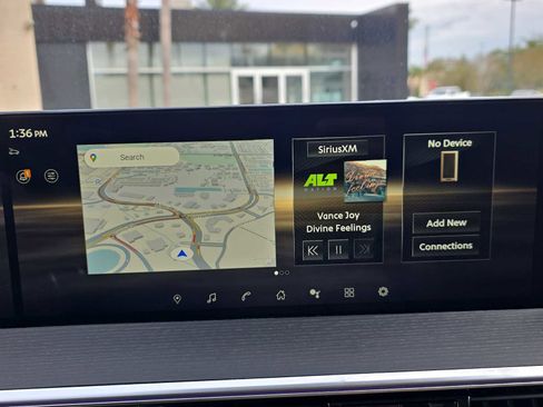 Certified 2025 INFINITI QX80 Sensory image 19