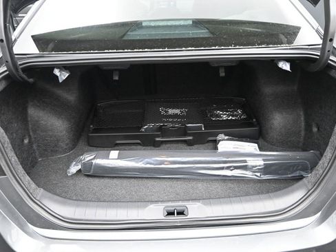 New 2026 Nissan Altima 2.5 SR FWD image 11