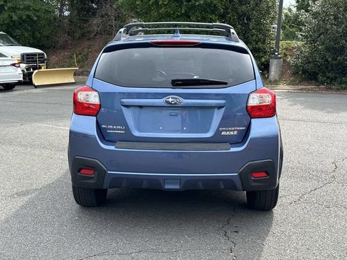Used 2016 Subaru Crosstrek 2.0i Premium image 3