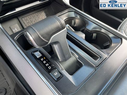 Used 2024 Ford F150 Platinum image 18