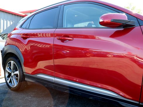 Used 2021 Hyundai Kona Ultimate image 9