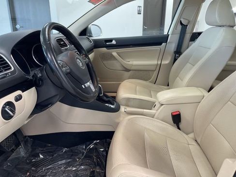 Used 2012 Volkswagen Jetta SE image 14