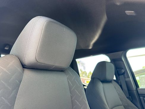 Certified 2024 Toyota Tacoma SR5 AWD/4WD image 21