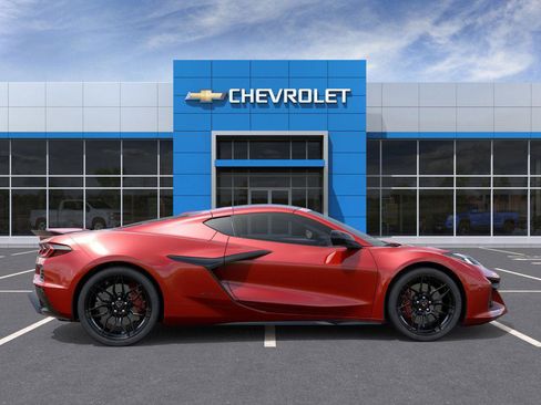 New 2025 Chevrolet Corvette Z06 image 5