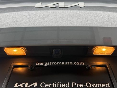 Certified 2025 Kia Sportage LX image 10