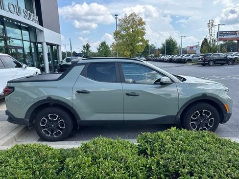 Used 2022 Hyundai Santa Cruz SEL w/ Activity Package AWD/4WD image 6