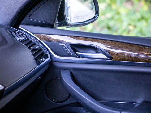 Used 2019 BMW X3 sDrive30i w/ Driving Assistance Package image 31