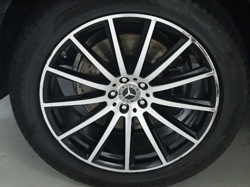 Used 2022 Mercedes-Benz GLS 450 4MATIC image 43
