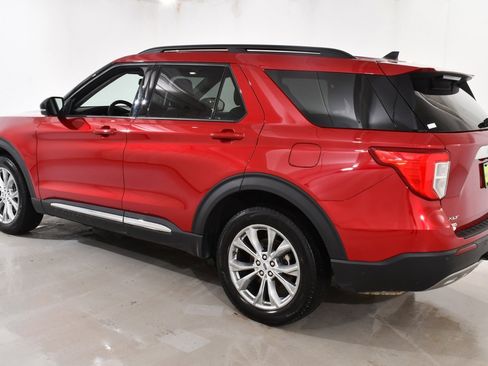 Used 2023 Ford Explorer XLT w/ Equipment Group 202A image 15