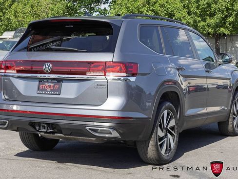 Used 2024 Volkswagen Atlas SE AWD/4WD image 17