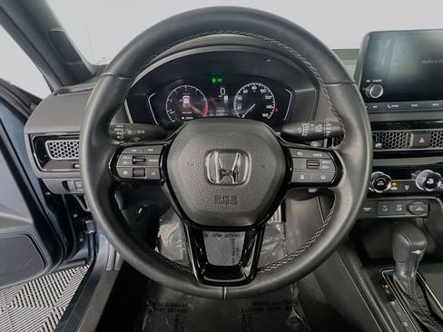 Used 2025 Honda Civic Sport image 16