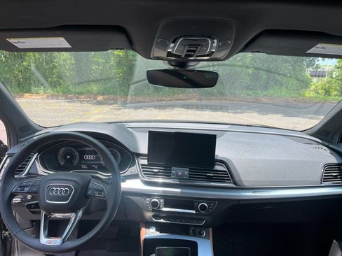 Used 2025 Audi Q5 Prestige AWD/4WD image 36