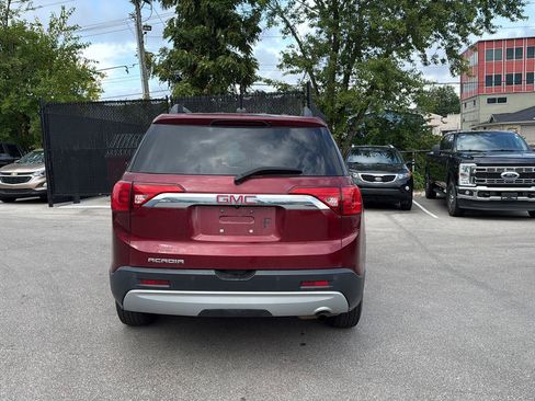 Used 2018 GMC Acadia SLE w/ Driver Alert Package I FWD image 4