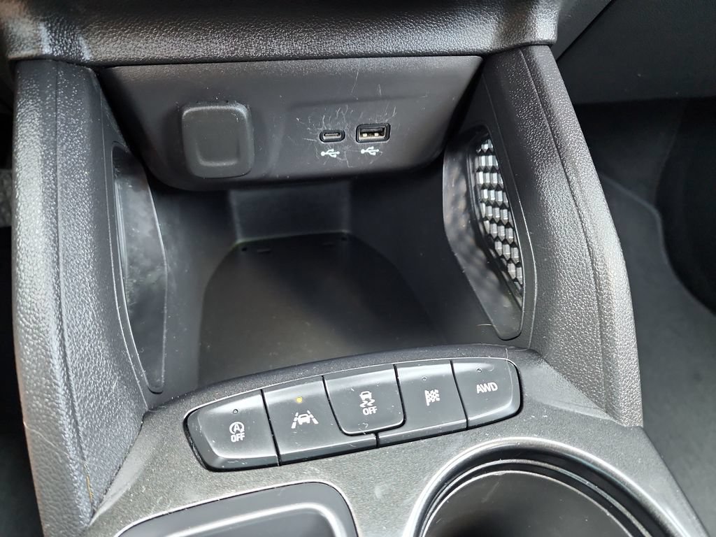Used 2025 Chevrolet TrailBlazer LT AWD/4WD image 30