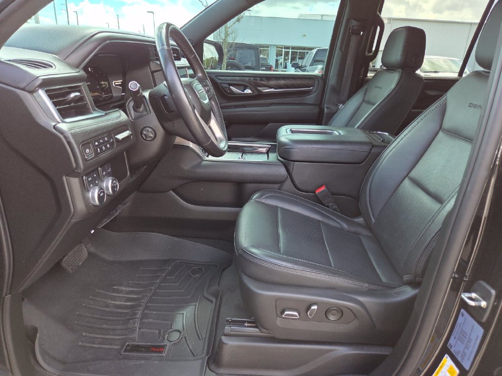 Used 2022 GMC Yukon Denali AWD/4WD image 30