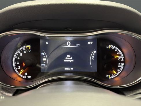 Used 2022 Jeep Grand Cherokee Laredo X image 17