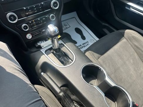 Used 2019 Ford Mustang Coupe w/ Black Accent Package RWD image 28