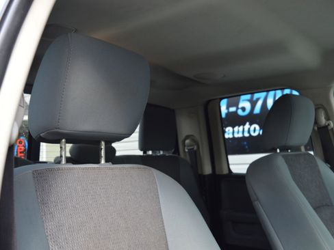 Used 2014 RAM 1500 Big Horn image 19