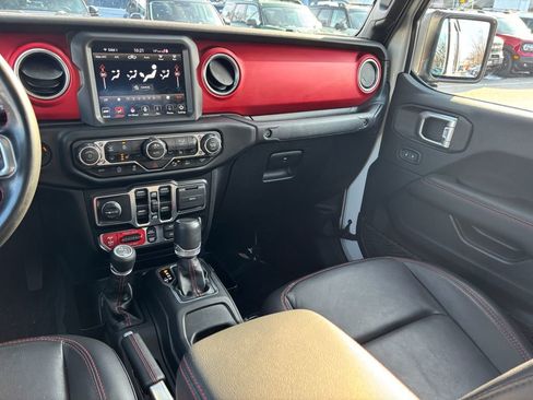 Used 2020 Jeep Gladiator Rubicon image 24
