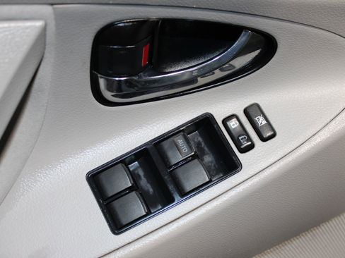 Used 2008 Toyota Camry Hybrid FWD image 9
