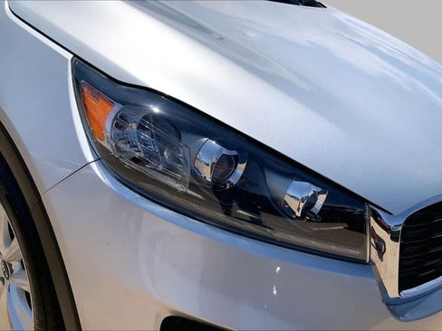 Used 2020 Kia Sorento L FWD image 36