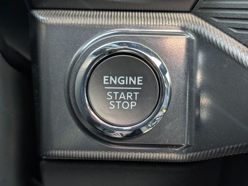 Used 2025 Ford F150 Platinum w/ Equipment Group 702A High AWD/4WD image 57