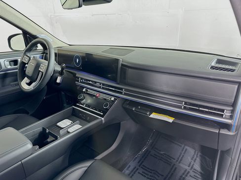 New 2026 Hyundai Santa Fe Limited image 32
