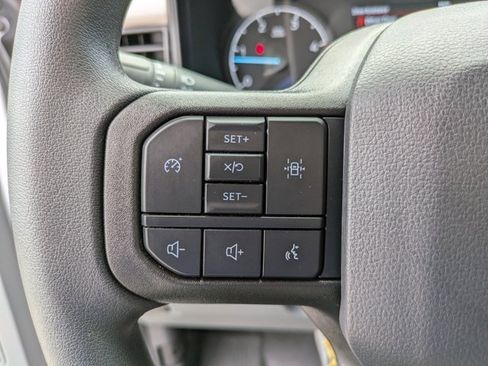 Used 2024 Ford F550 4x4 Regular Cab Super Duty image 20