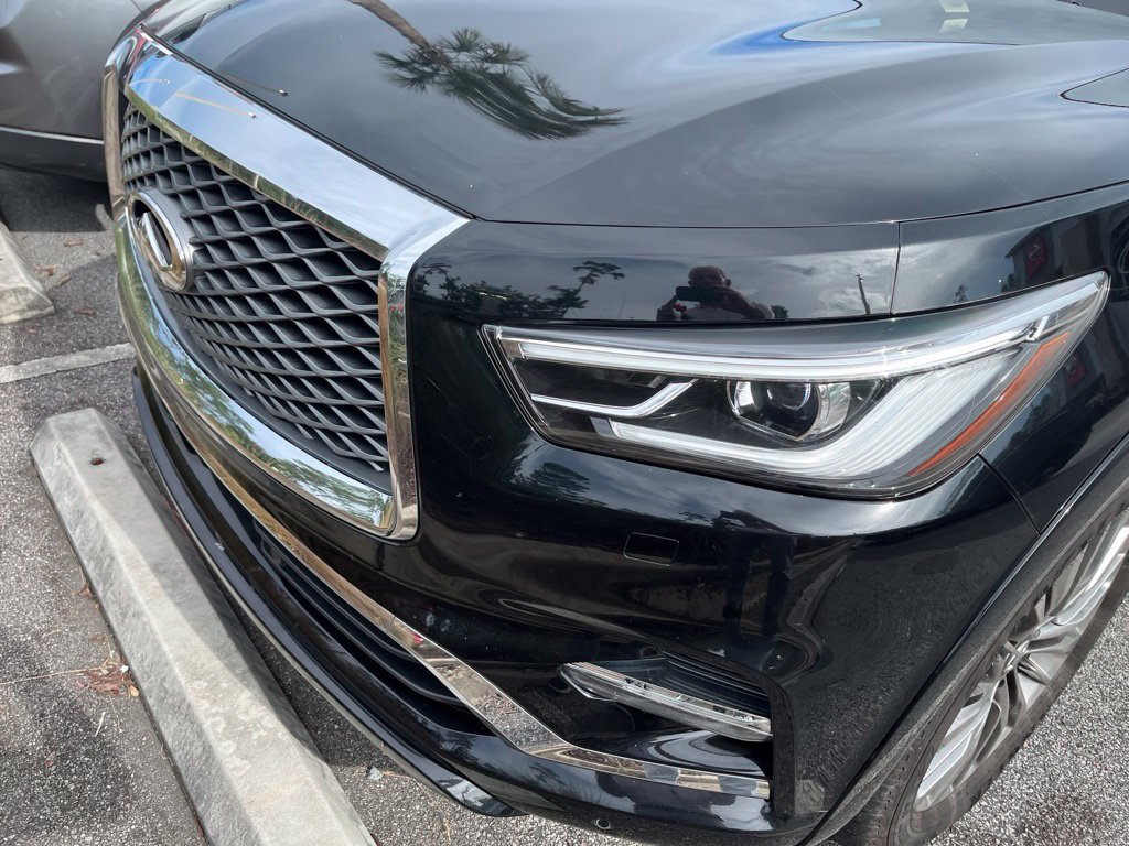 Used 2020 INFINITI QX80 Luxe w/ Proactive Package AWD/4WD image 3