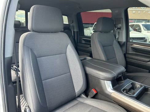 Used 2024 Chevrolet Silverado 2500 LT w/ Safety Package AWD/4WD image 16