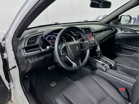 Used 2019 Honda Civic Sport image 10