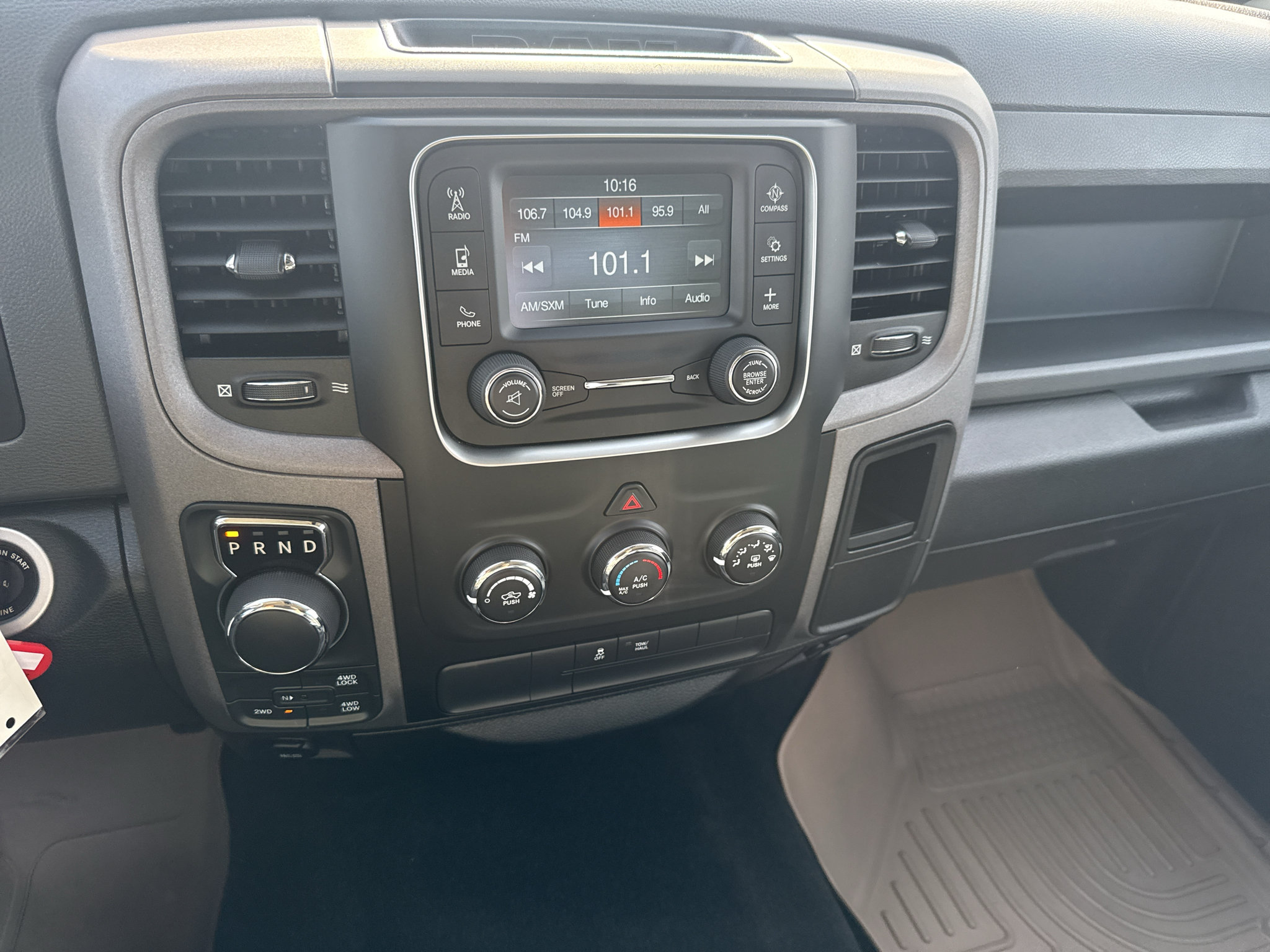 Used 2016 RAM 1500 Express w/ Popular Equipment Group AWD/4WD image 7