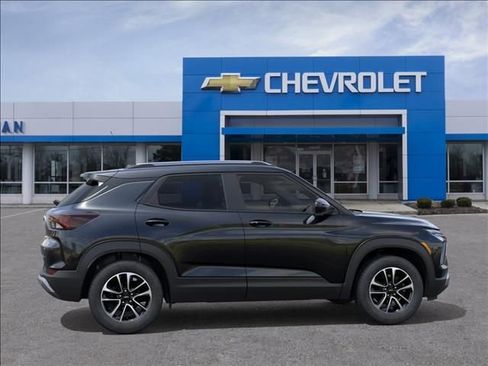 New 2026 Chevrolet TrailBlazer LT FWD image 5