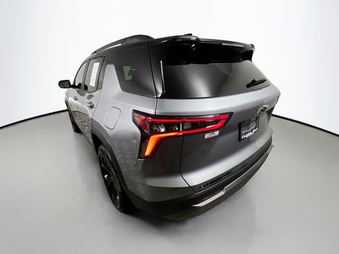 Used 2025 Chevrolet Equinox LT w/ Midnight Edition AWD/4WD image 8