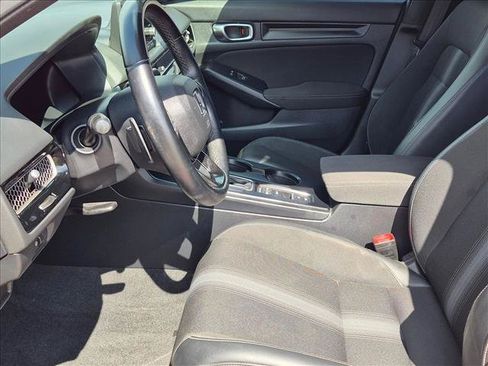 Used 2023 Honda Civic Sport image 15